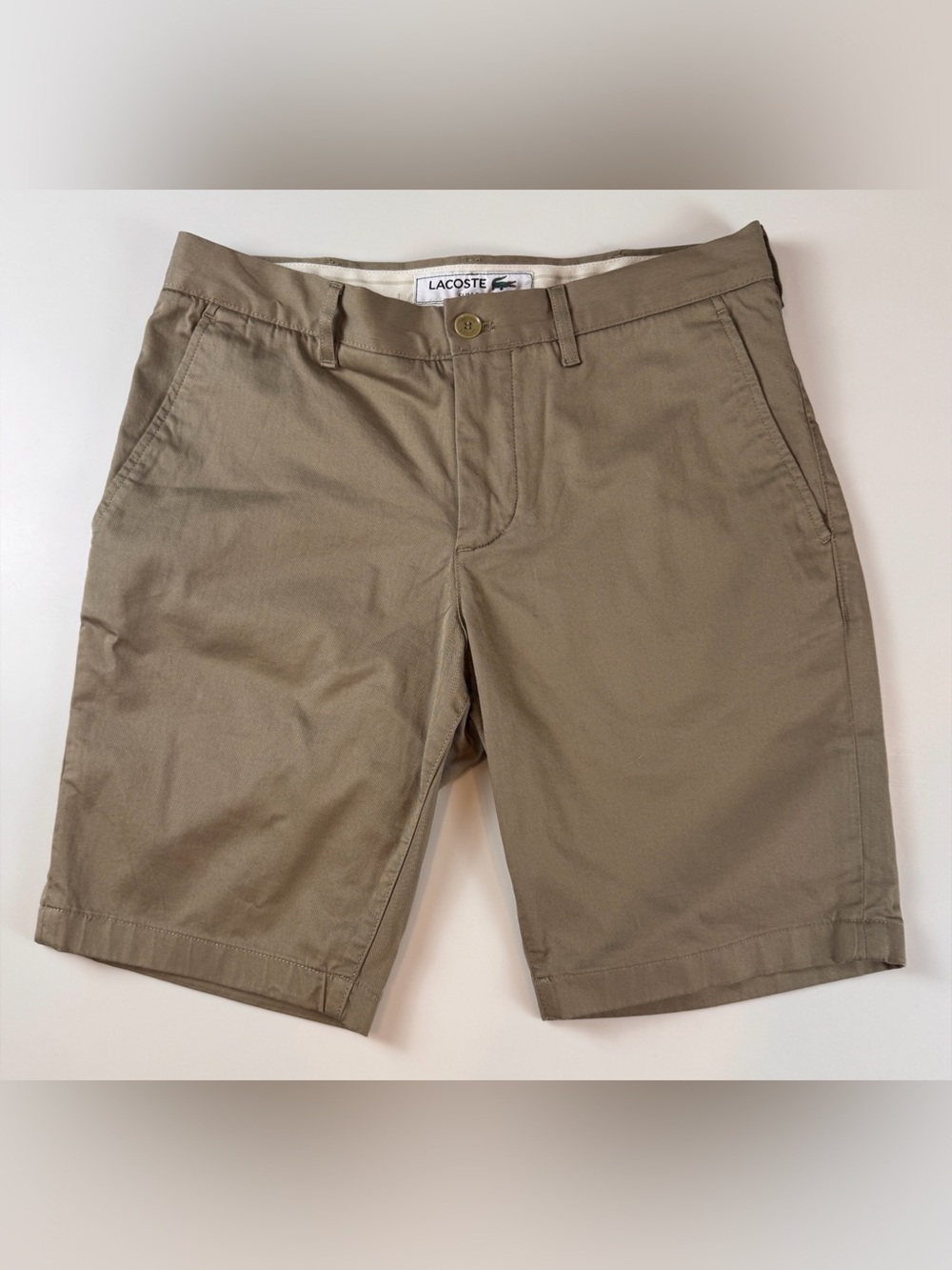 Lacoste men’s slim fit khaki shorts size US 32